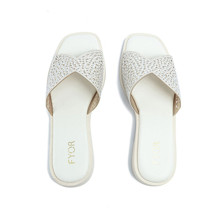 FYOR Flat Sandal #color_white