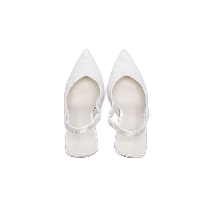 Fyor BB 28 Pumps #color_white