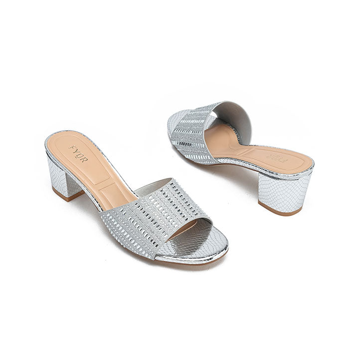 Fyor BB 48 Box Heel #color_silver