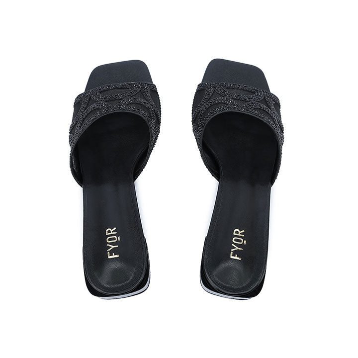 FYOR Box Heel #color_black
