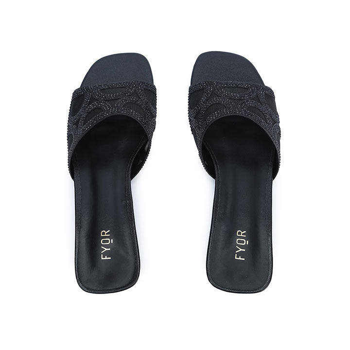 FYOR Flat Sandal #color_black