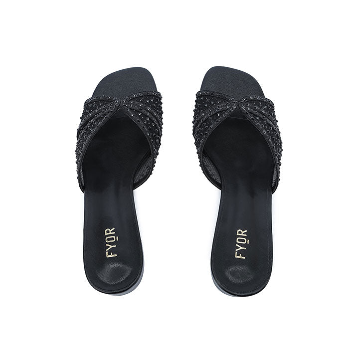 FYOR Box Heel #color_black