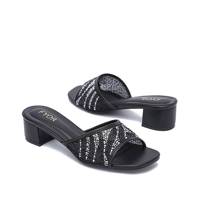 FYOR Box Heel #color_black