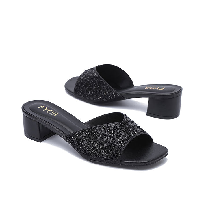 FYOR Box Heel #color_black