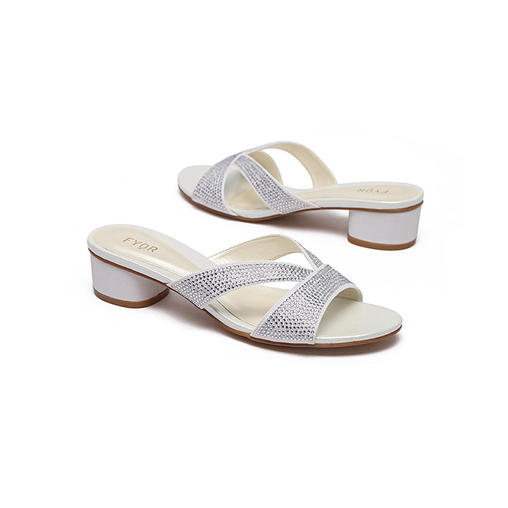Fyor BB 03 Box Heel #color_white