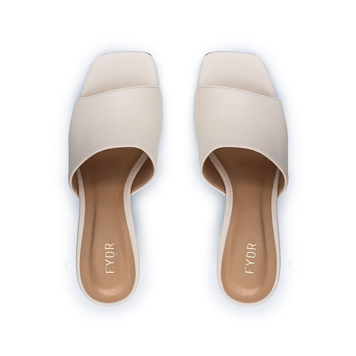 Fyor BCM 155 Comfy Mule #color_ivory
