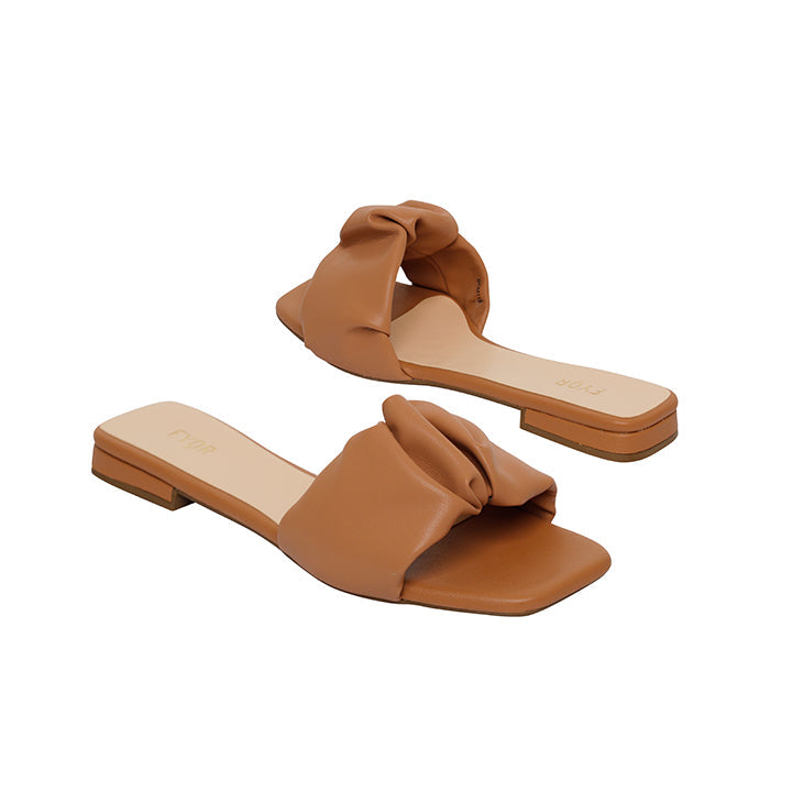 Fyor BCM 115 Flat sandal #color_taupe