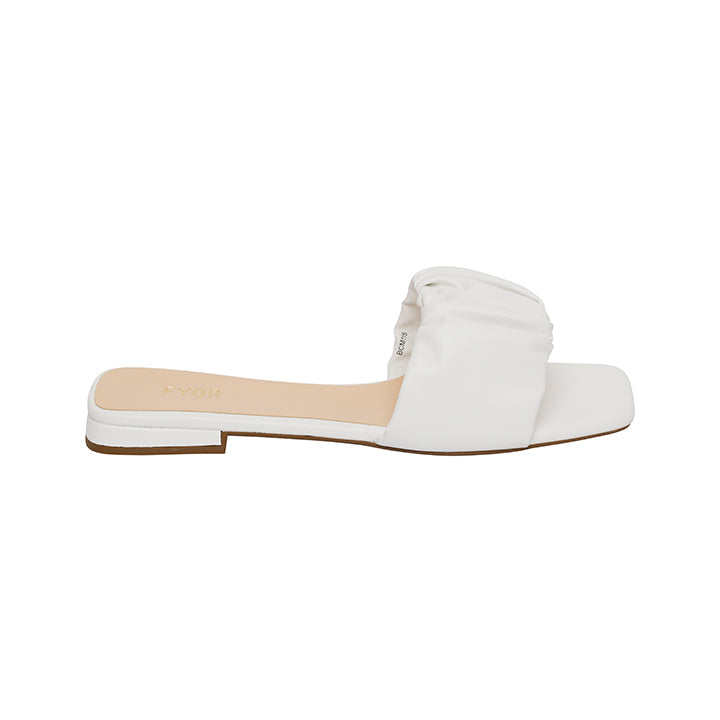 Fyor BCM 115 Flat sandal #color_white