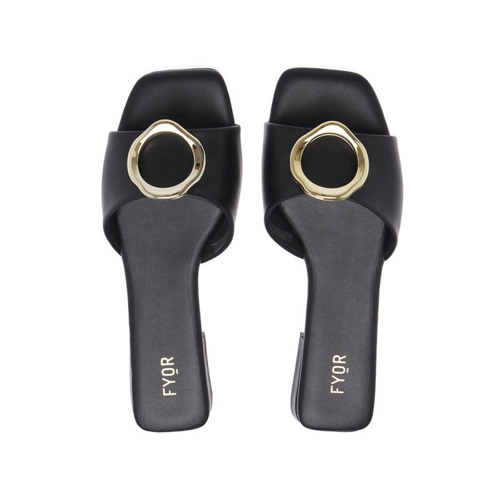 FYOR Flat Sandal #color_black