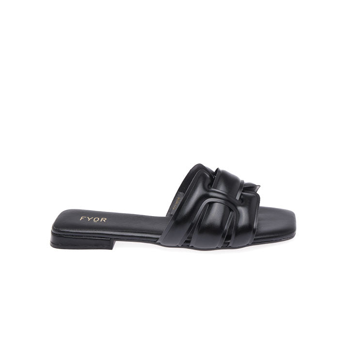 FYOR Flat Sandal #color_black