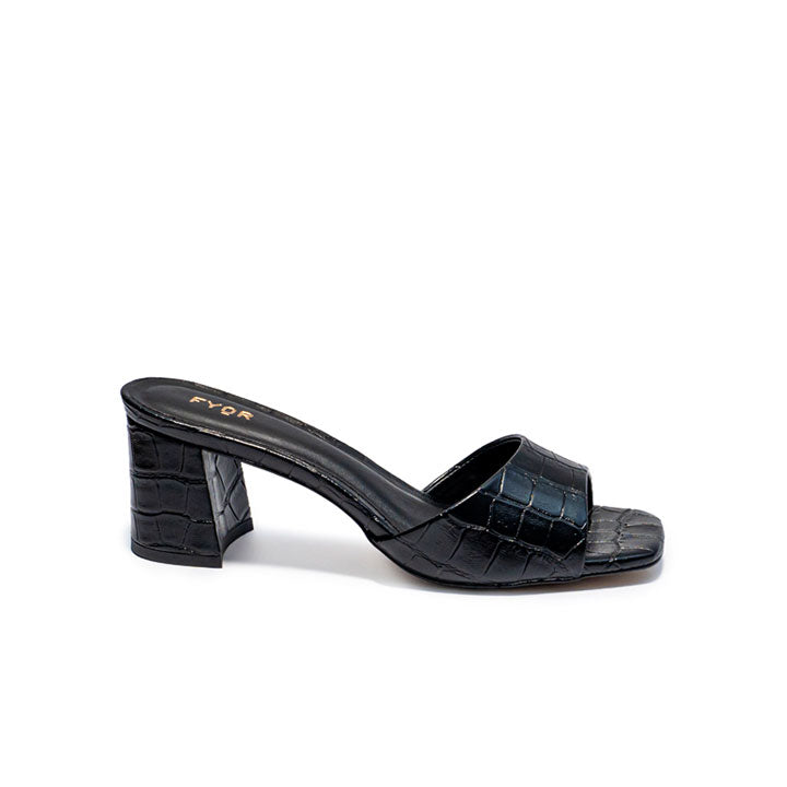 Fyor BCR 023 Box Heel #color_black