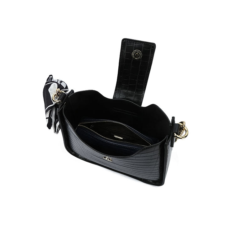 FYOR Top Handle Bag #color_black