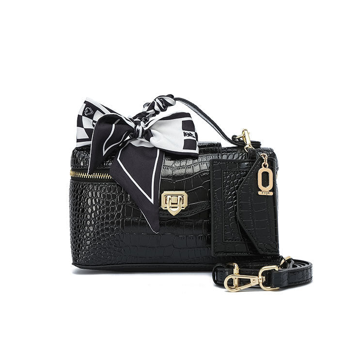 FYOR Vanity Bag #color_black