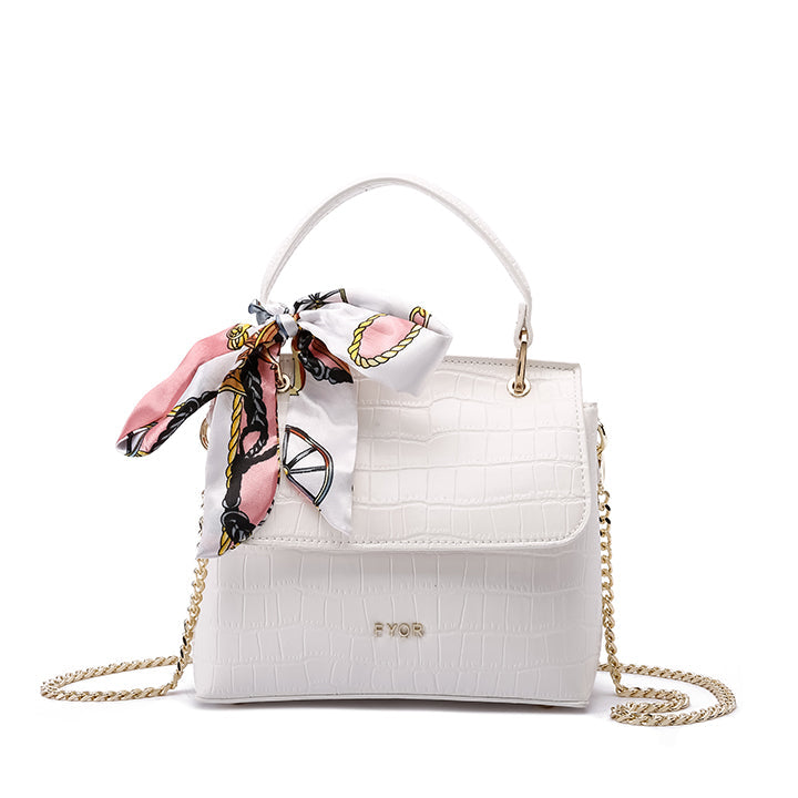 Fyor BD 39 Shoulder Bags #color_white