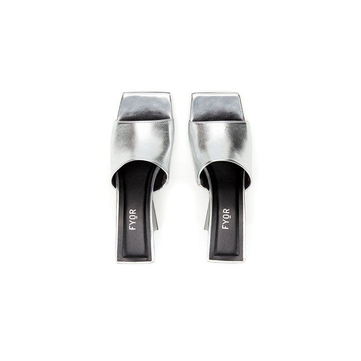 Fyor BDV 064 Wedge Heel #color_silver