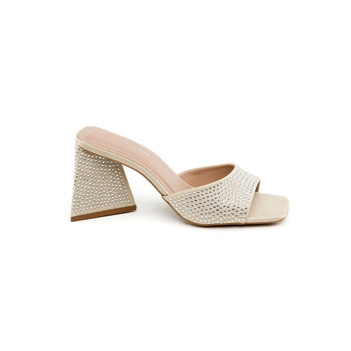 Fyor BDV 071 Box Heel #color_nude