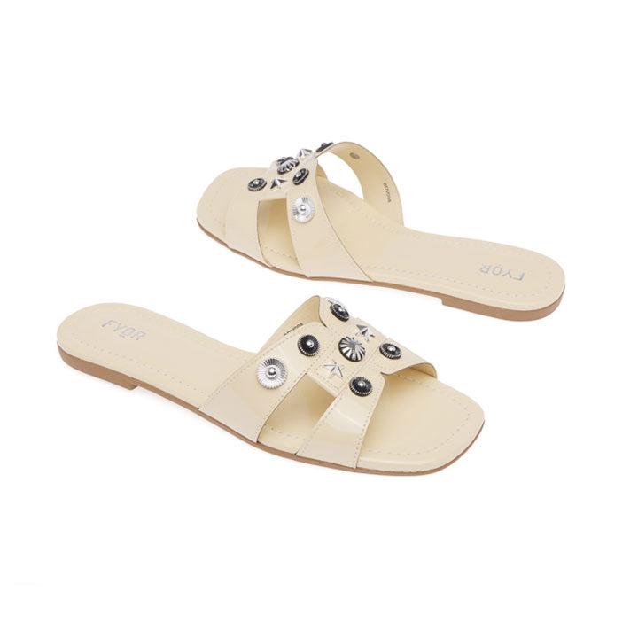 FYOR Flat Sandal #color_nude