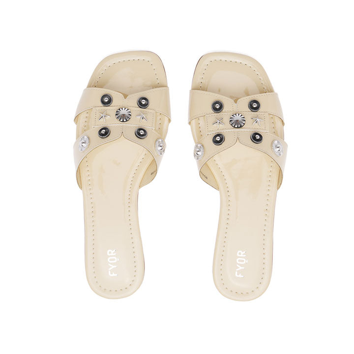 FYOR Flat Sandal #color_nude