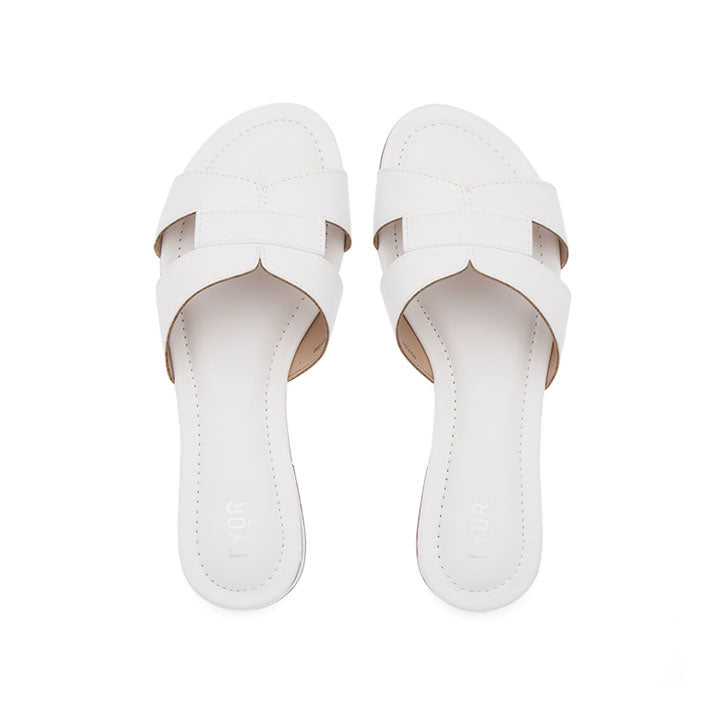 FYOR Flat Sandal #color_white