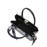 Fyor BD 127 Shoulder Bags #color_black