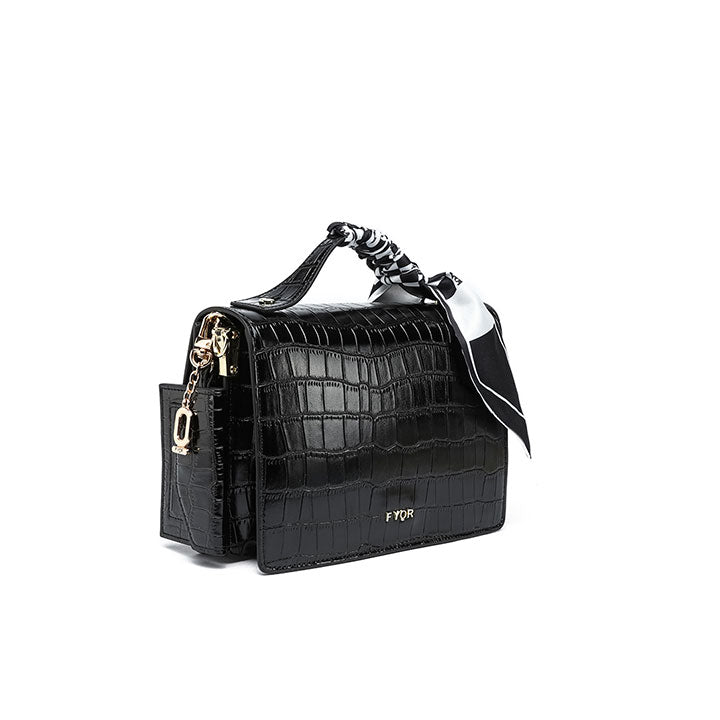 Fyor BD 136 Crossbody Bags #color_black