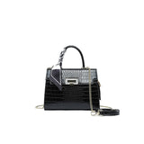 Fyor BD 104 Shoulder Bags #color_black