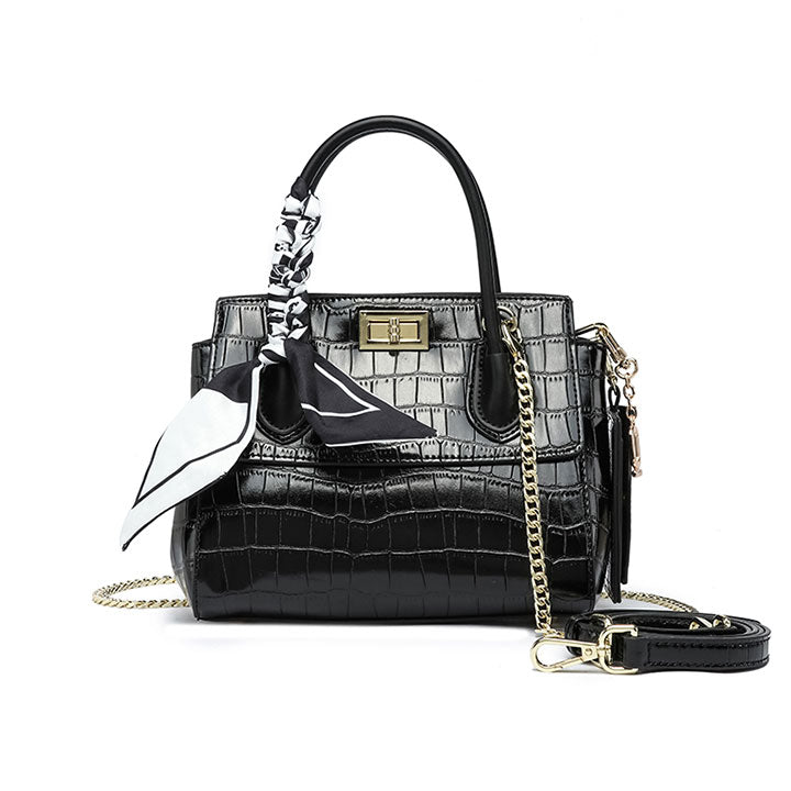 Fyor BD 127 Shoulder Bags #color_black