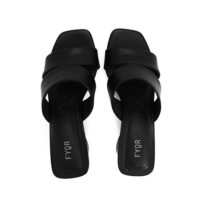 FYOR Box Heel #color_black