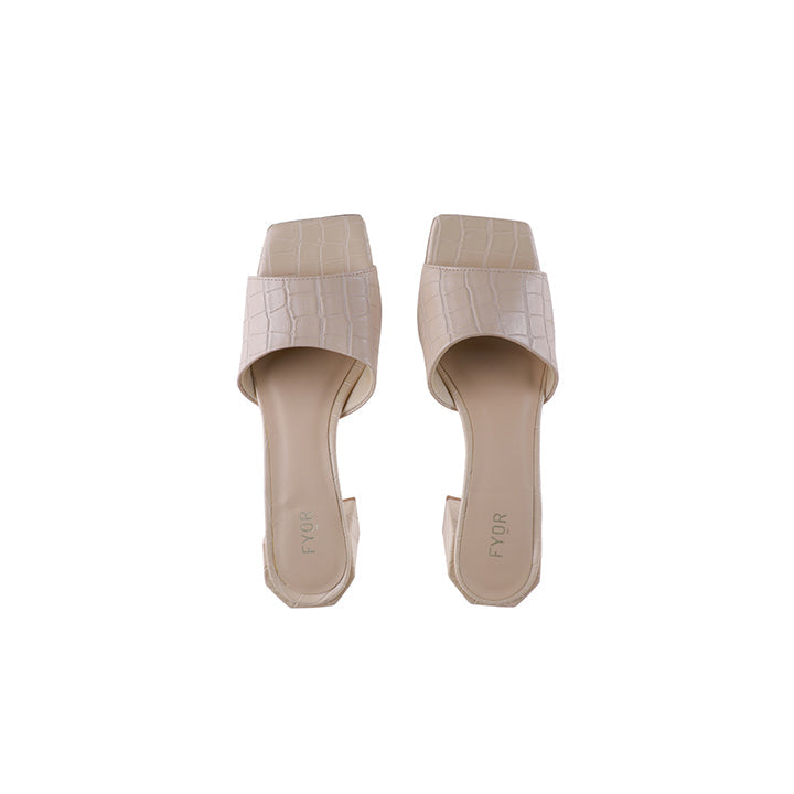 Fyor BSS 059 Box Heel #color_nude