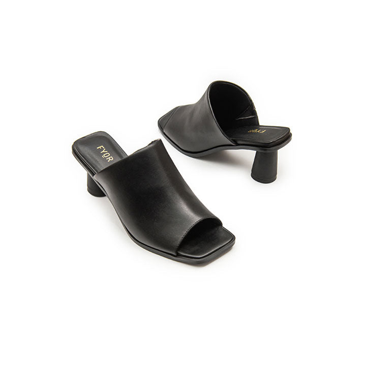 Fyor BWR 056 Box Heel #color_black
