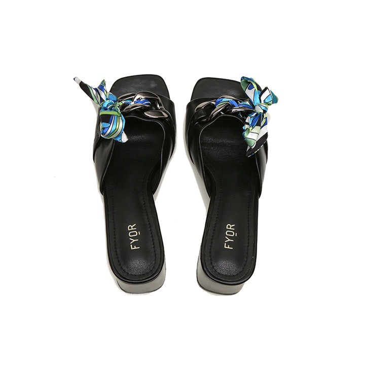 Fyor CMJ 07 Box Heel #color_black