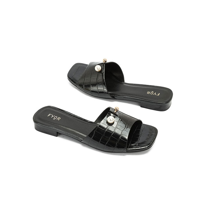 Fyor HL 167 Flat Sandal #color_black