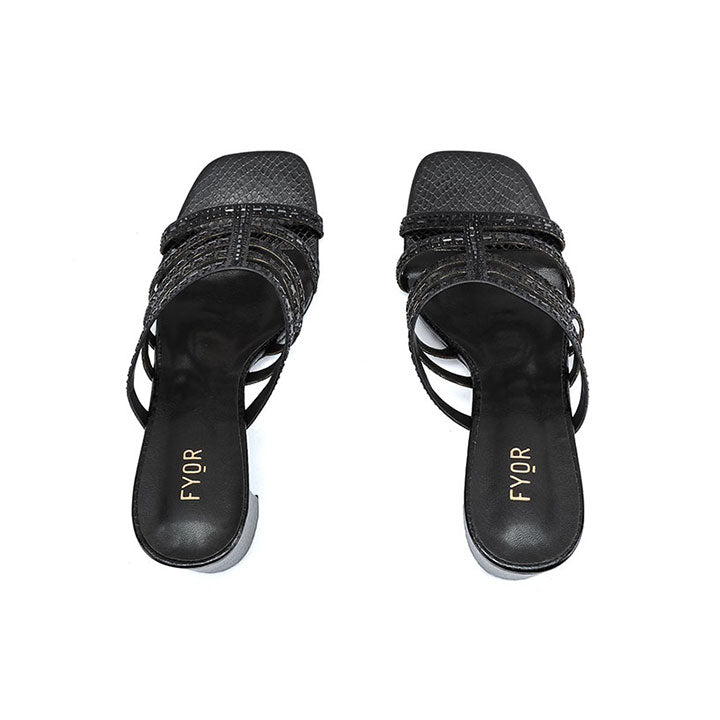Fyor HL 177 Box Heel #color_black