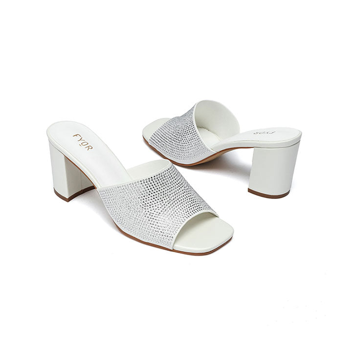 Fyor HL 198 Box Heel #color_white