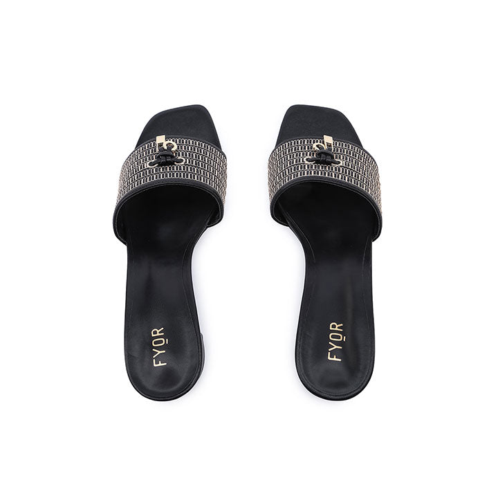 FYOR Box Heel #color_black