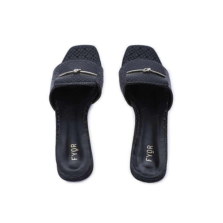FYOR Flat Sandal #color_black