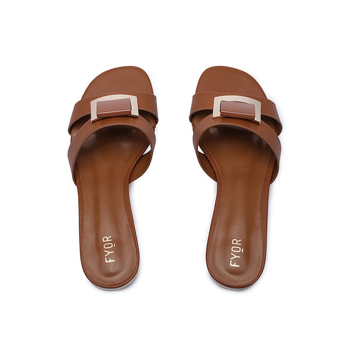 FYOR Flat Sandal #color_camel