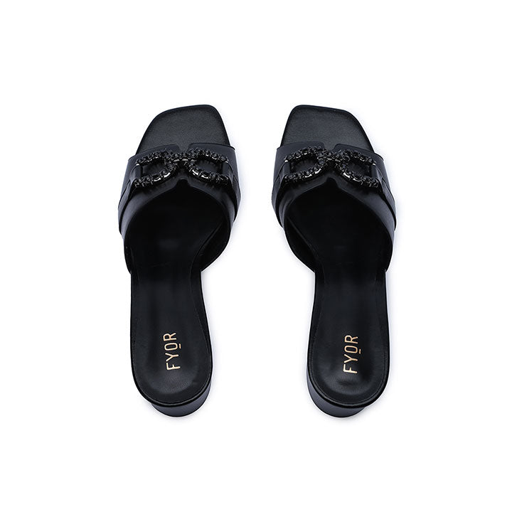 FYOR Box Heel #color_black