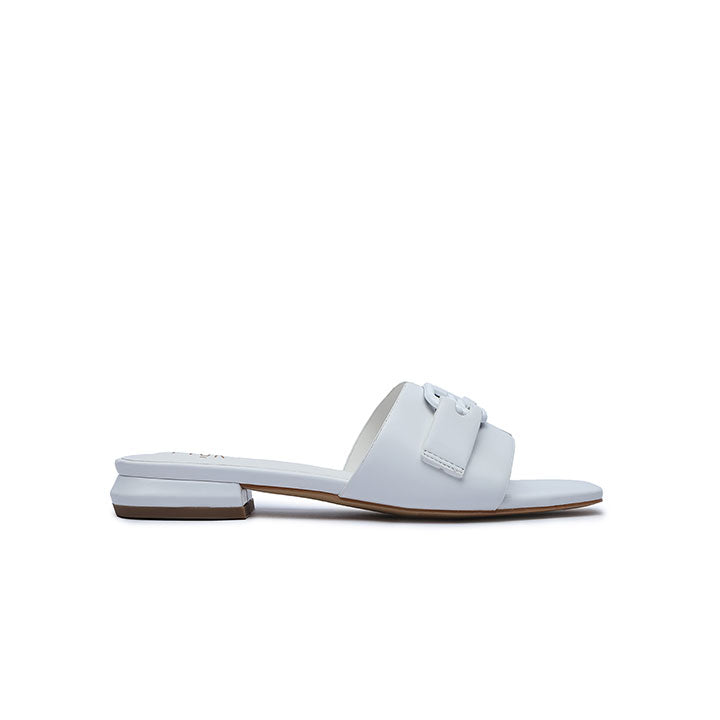 FYOR Flat Sandal #color_white