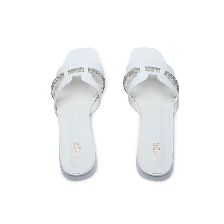 FYOR Flat Sandal #color_white