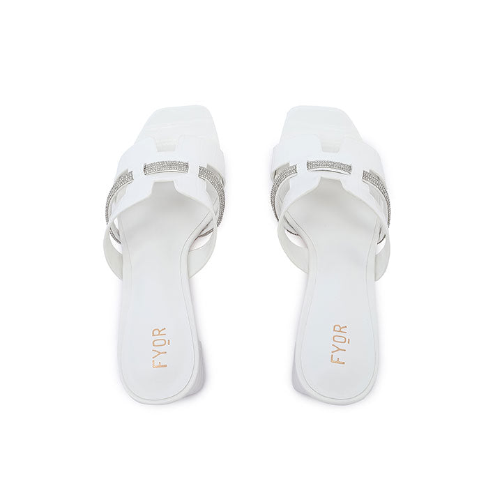 FYOR Box Heel #color_white