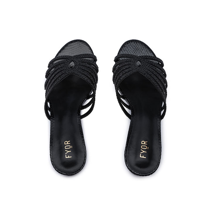 FYOR Box Heel #color_black