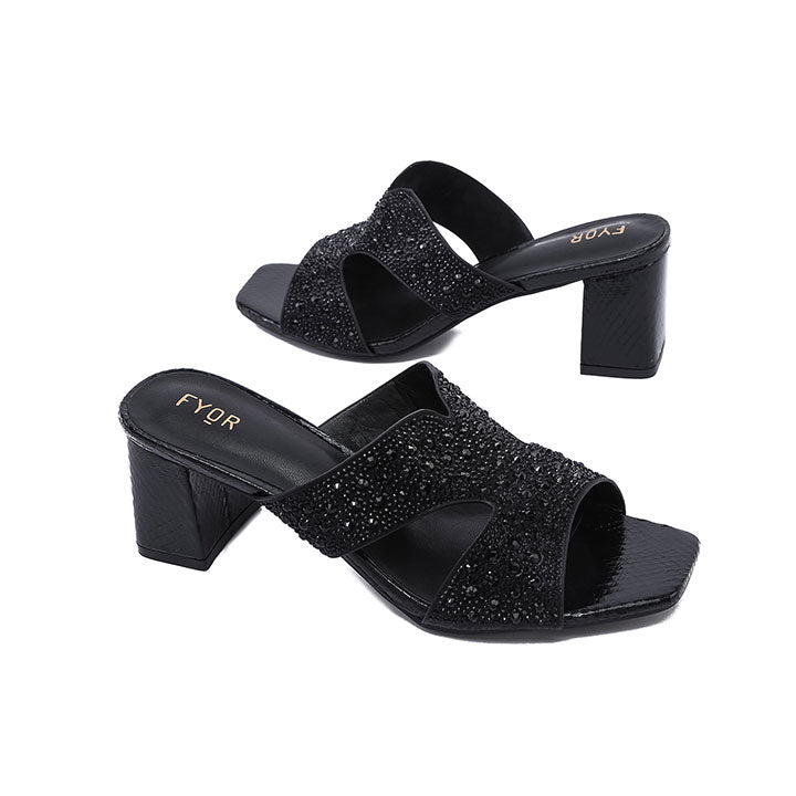 FYOR Box Heel #color_black