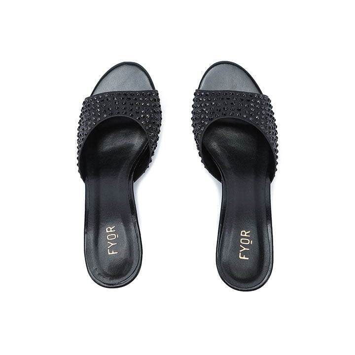 FYOR Box Heel #color_black