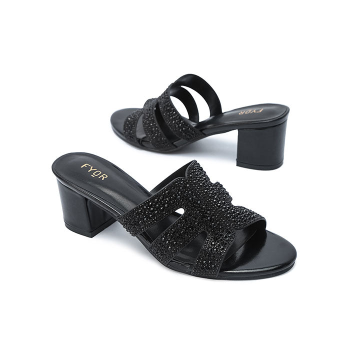 FYOR Box Heel #color_black