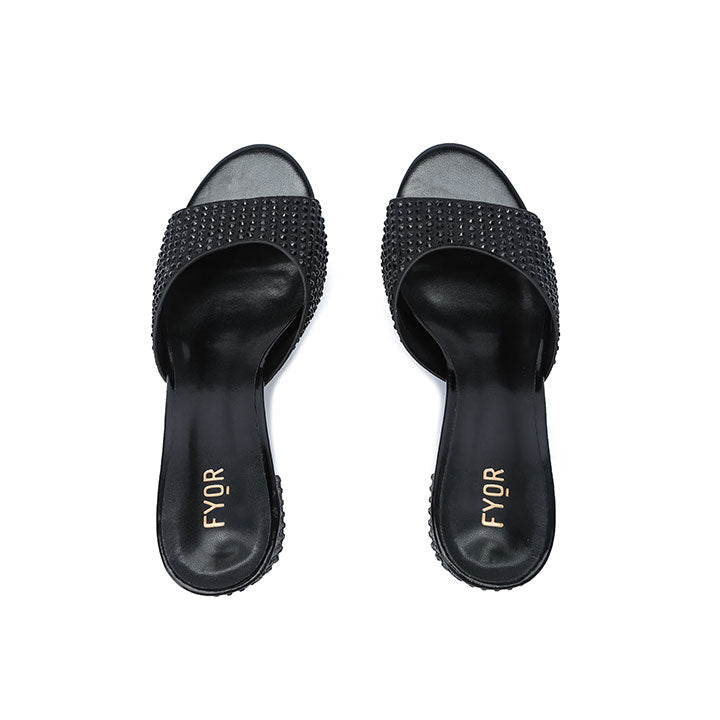 FYOR Box Heel #color_black