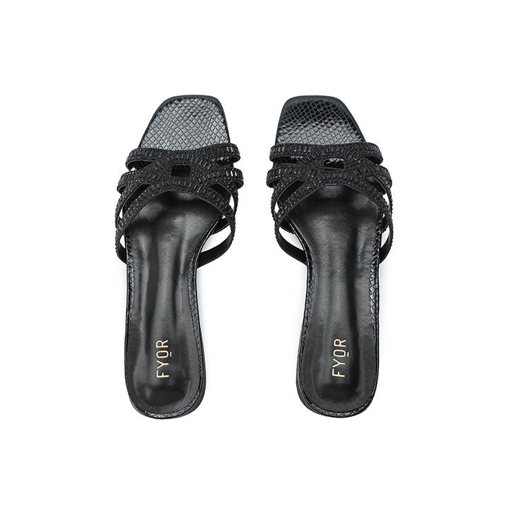 HL 262 Flat Sandal #color_black