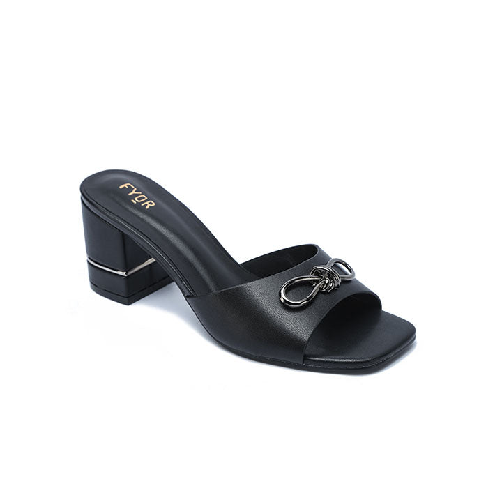 FYOR Box Heel #color_black