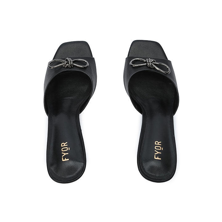 FYOR Mules #color_black