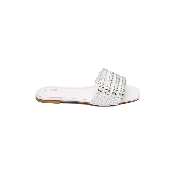 Fyor MY 240 Flat sandal #color_white